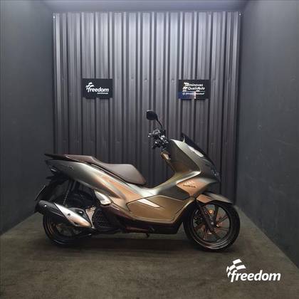 HONDA PCX DLX 